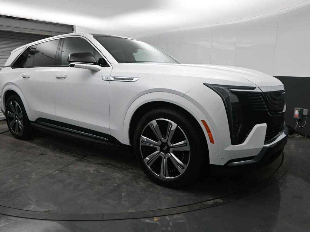 2025 Cadillac Escalade IQ Luxury 2 AWD