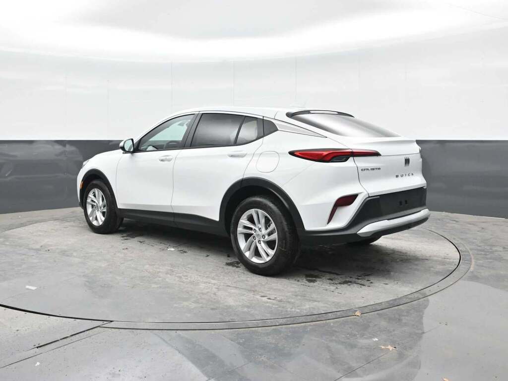 2025 Buick Envista Preferred FWD