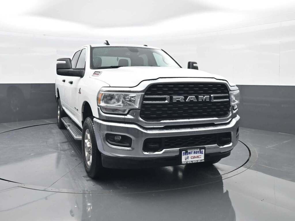 2024 Ram 2500 Big Horn Crew Cab 4x4 6'4" Box