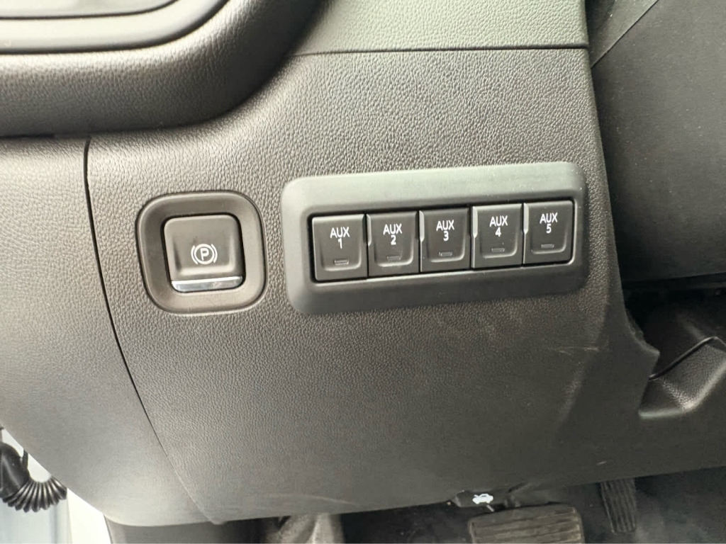 2025 Chevrolet Silverado 2500HD 4WD Crew Cab Long Bed Work Truck