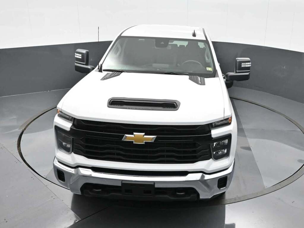2024 Chevrolet Silverado 2500HD 2WD Crew Cab Long Bed Work Truck
