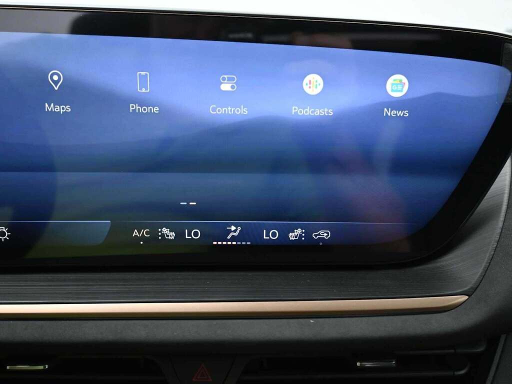 2025 Buick Envision Sport Touring AWD