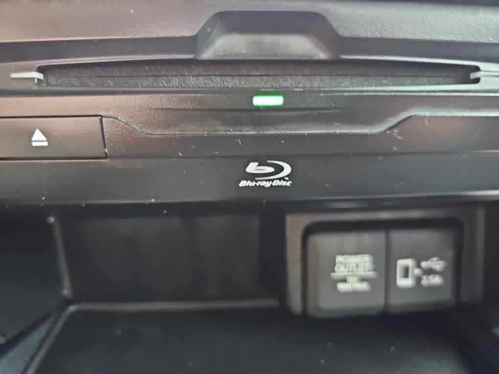 2022 Honda Pilot 2WD Touring 7 Passenger