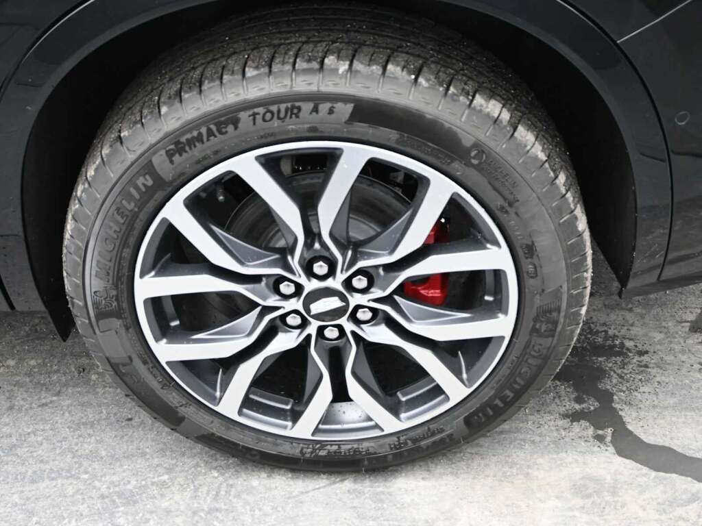 2025 Cadillac XT6 AWD Sport