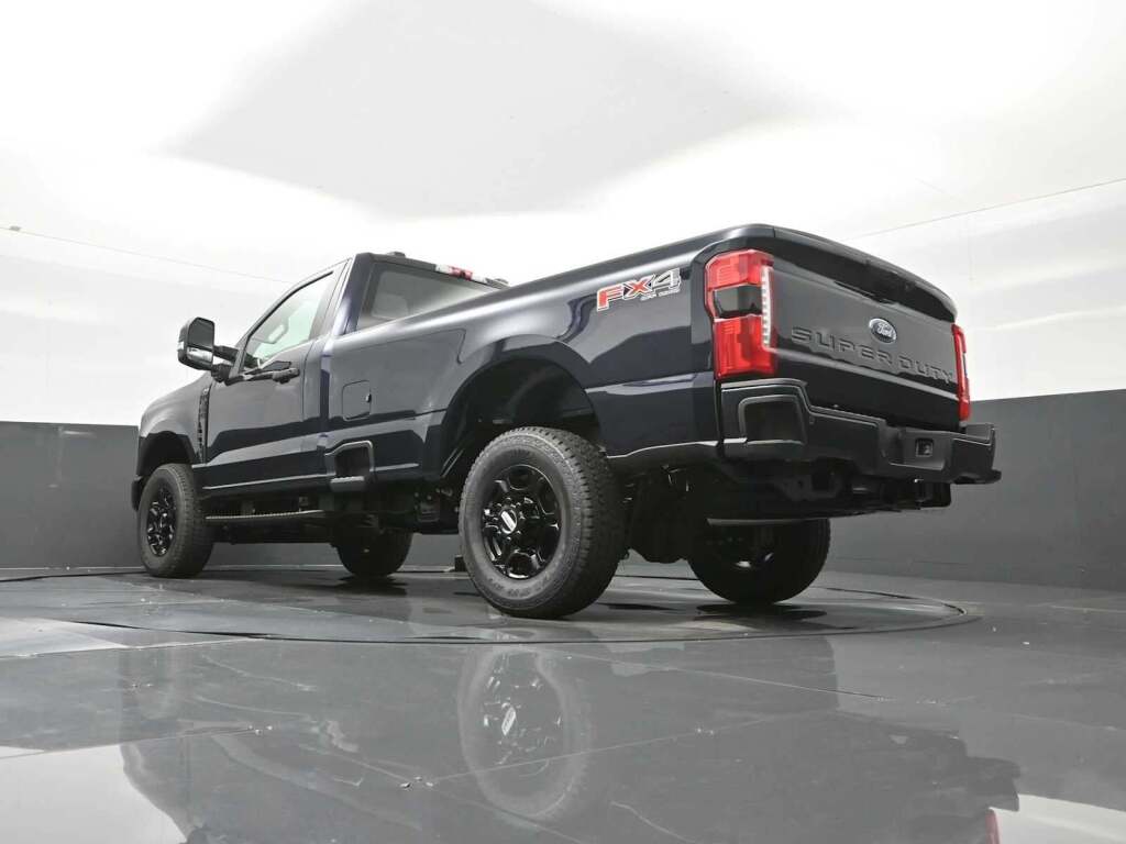2025 Ford F-350 XL
