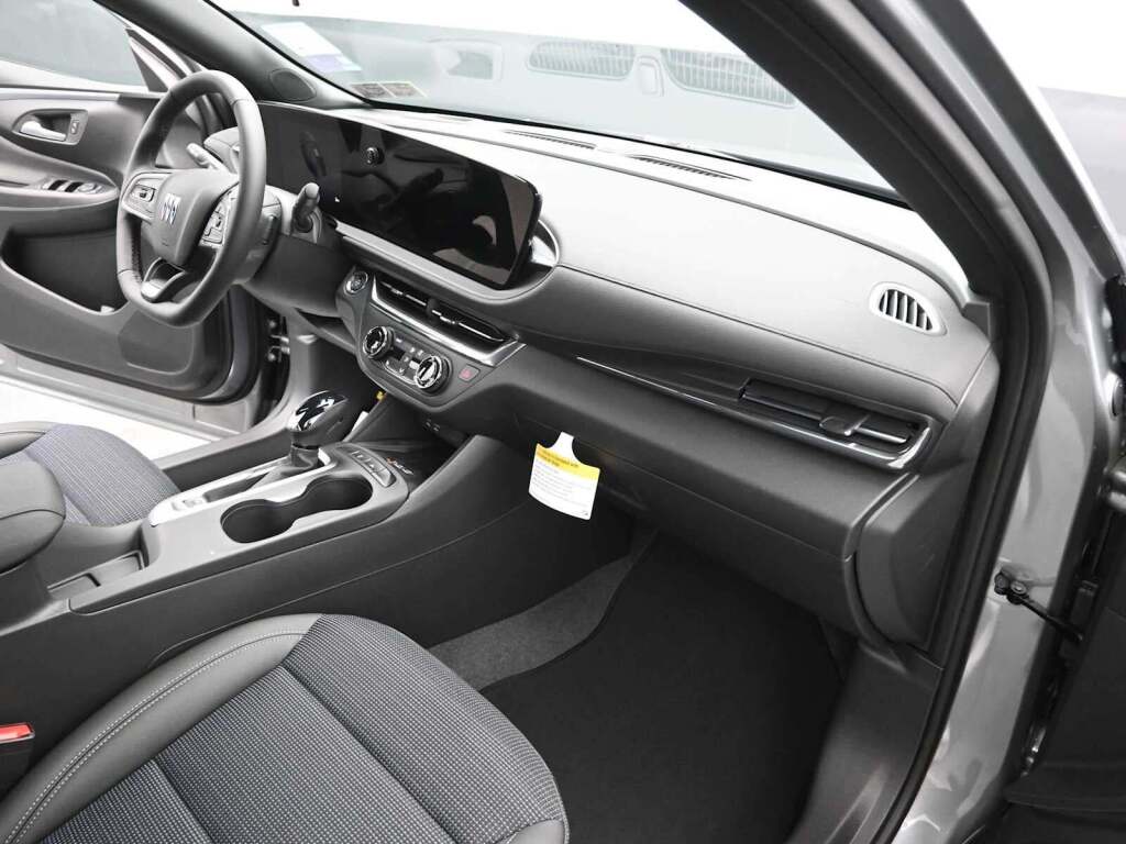 2026 Buick Envista Preferred FWD