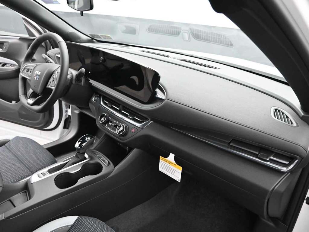 2026 Buick Envista Preferred FWD