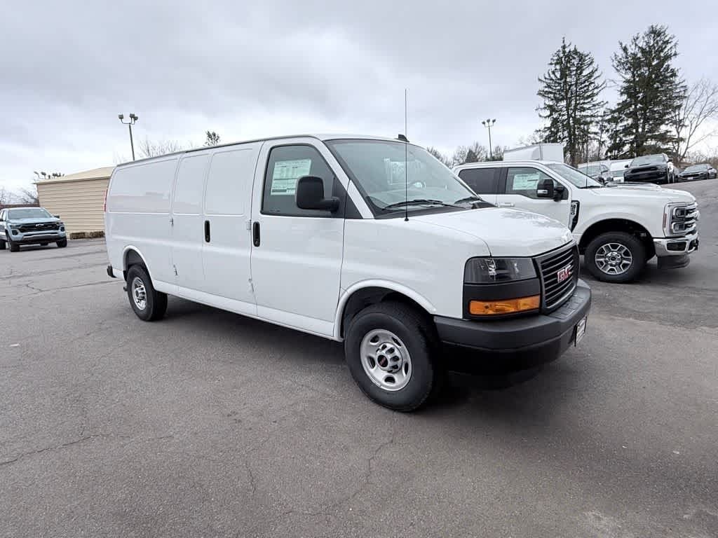 2025 GMC Savana Cargo RWD 3500 Extended Wheelbase Work Van