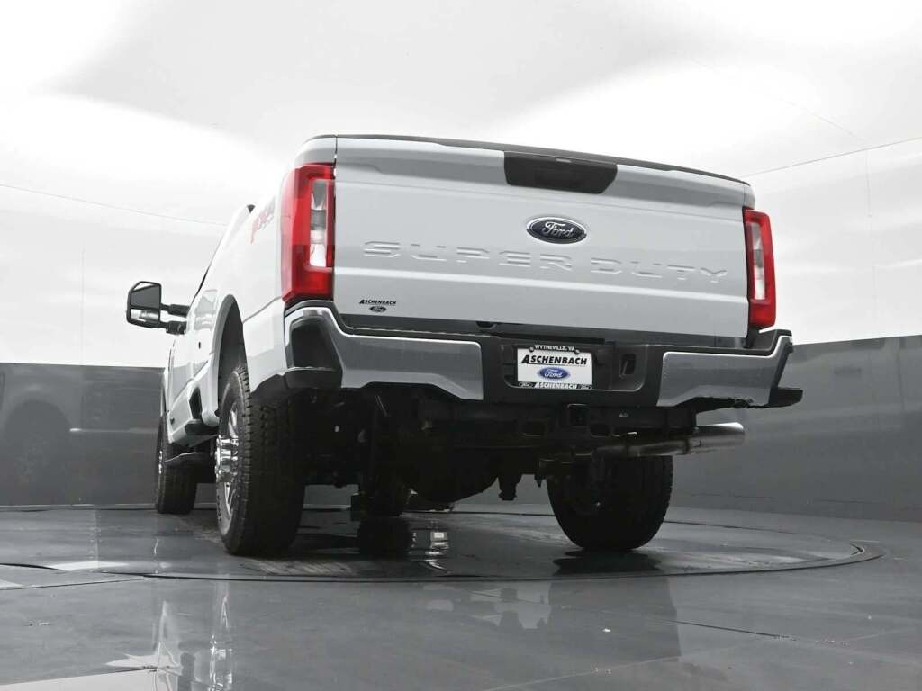 2025 Ford F-250 XLT