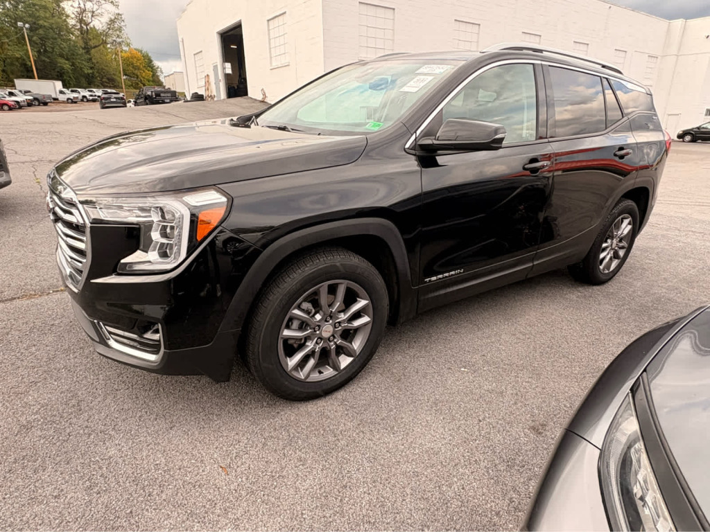 2024 GMC Terrain AWD SLT
