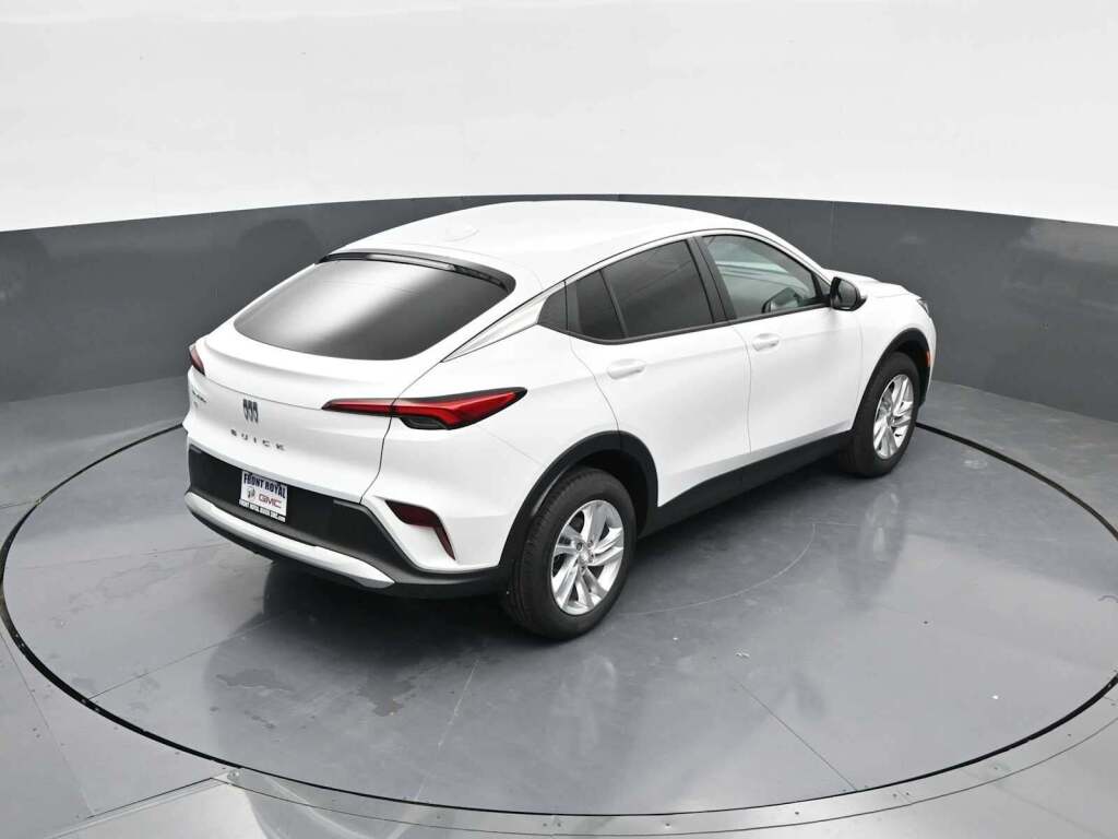 2025 Buick Envista Preferred FWD