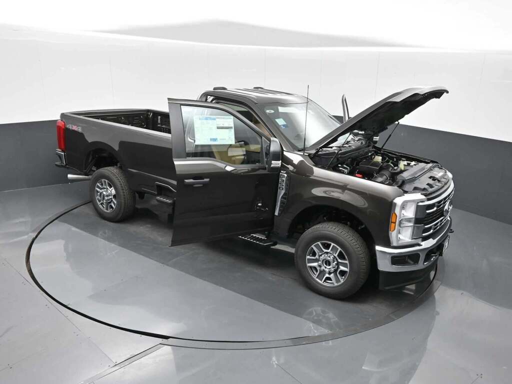 2025 Ford F-350 XLT