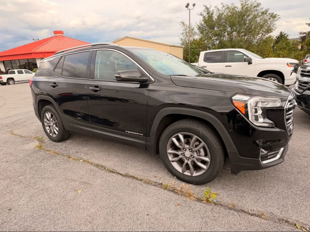 2024 GMC Terrain AWD SLT