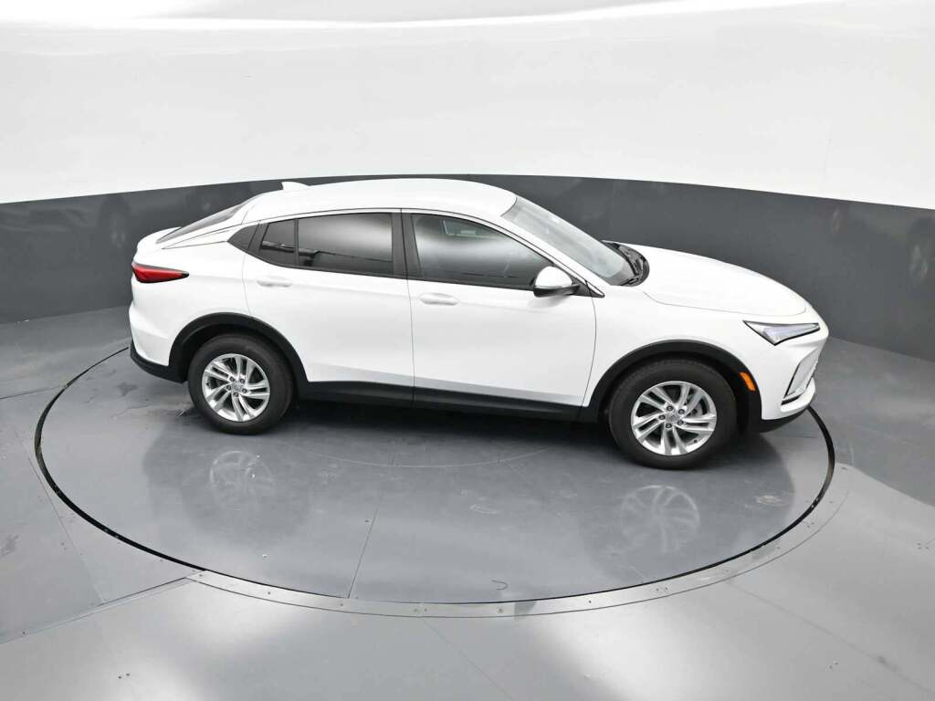 2025 Buick Envista Preferred FWD