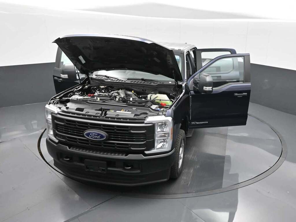 2025 Ford F-250 XL