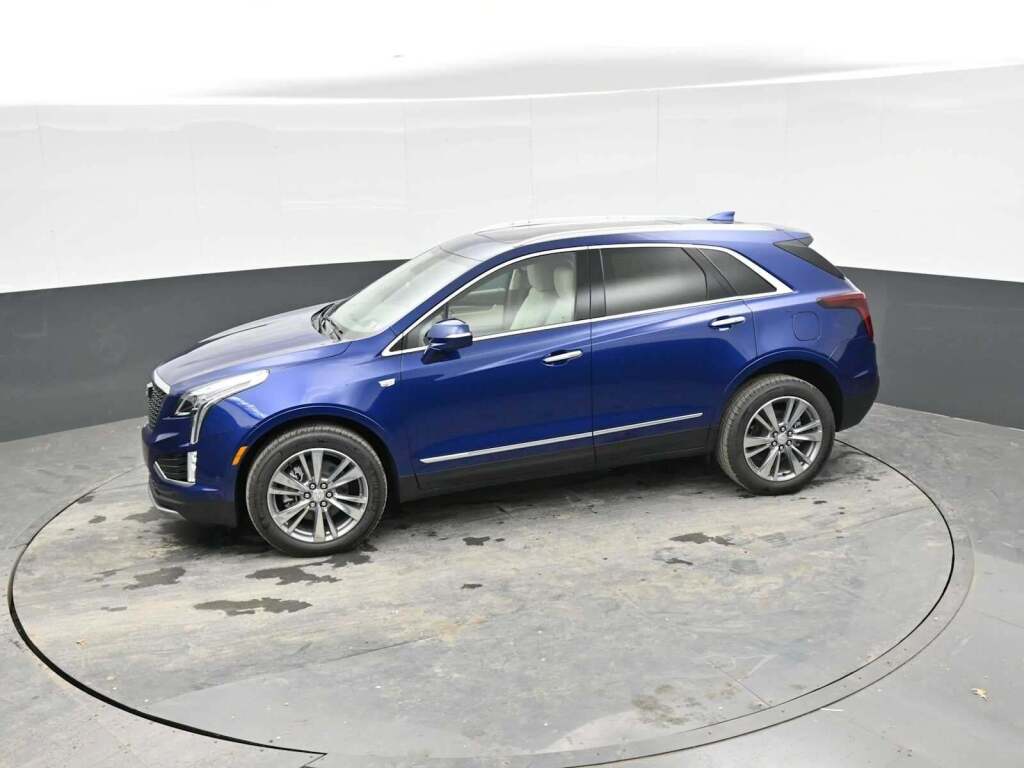 2025 Cadillac XT5 AWD Premium Luxury