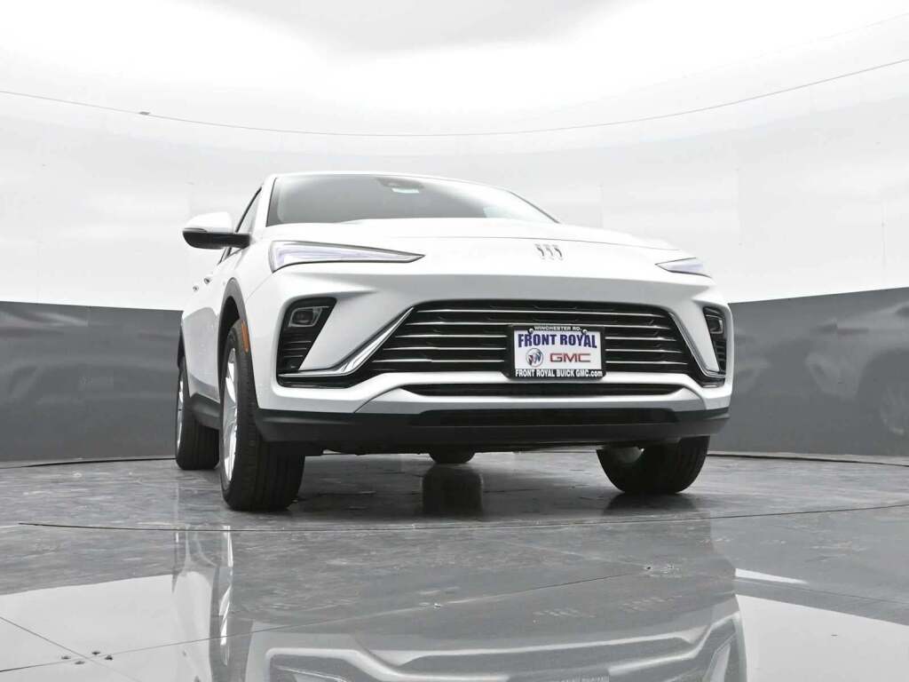 2025 Buick Envista Preferred FWD