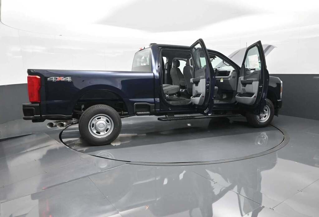 2025 Ford F-250 XL