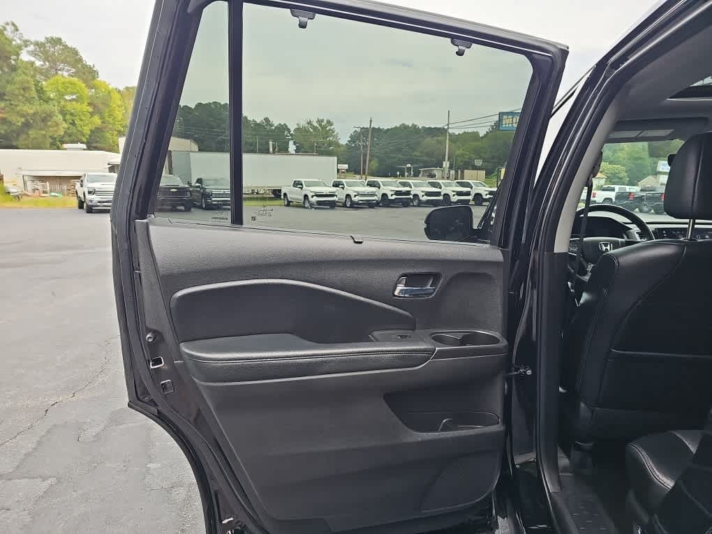 2022 Honda Pilot 2WD Touring 7 Passenger