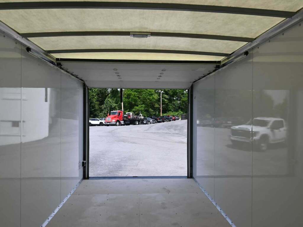 2023 GMC Savana Cutaway 4500 Van