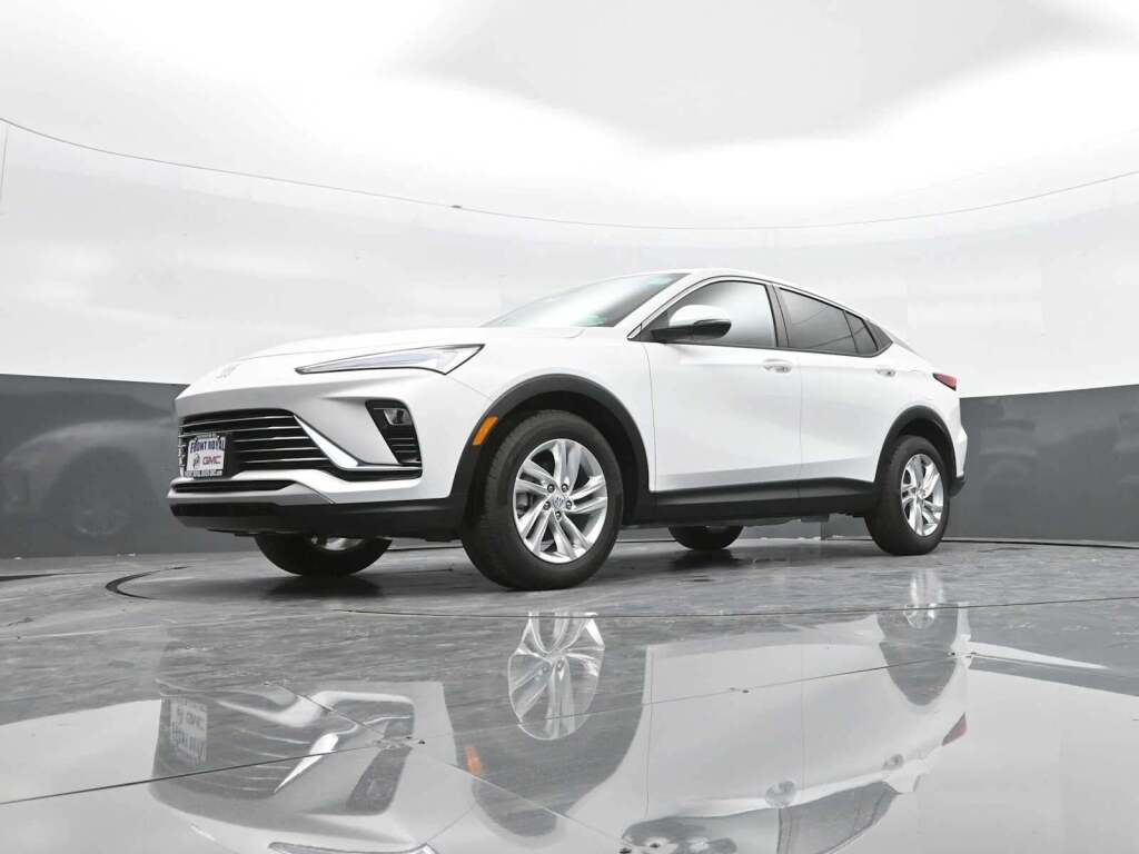 2025 Buick Envista Preferred FWD