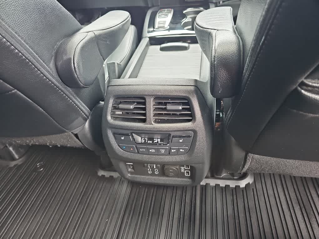 2022 Honda Pilot 2WD Touring 7 Passenger