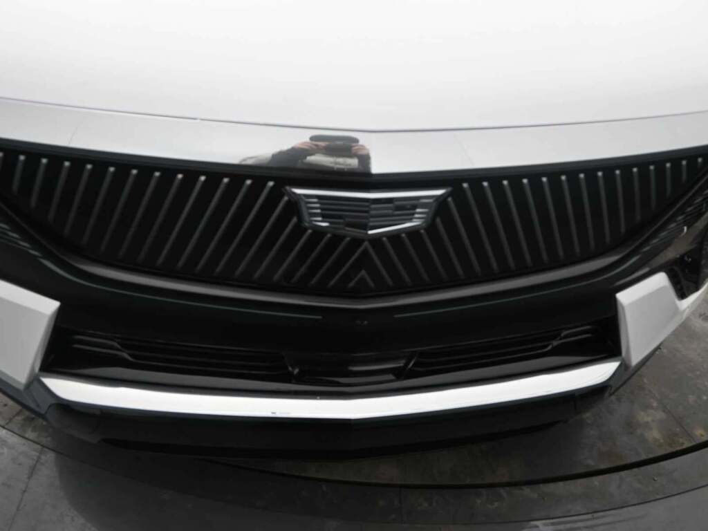 2025 Cadillac Escalade IQ Luxury 2 AWD