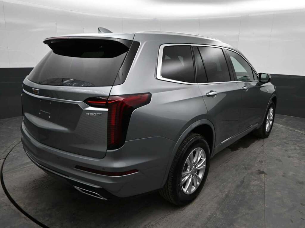 2025 Cadillac XT6 AWD Luxury