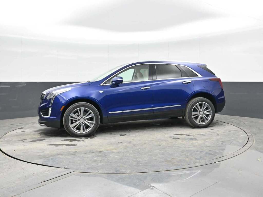 2025 Cadillac XT5 AWD Premium Luxury