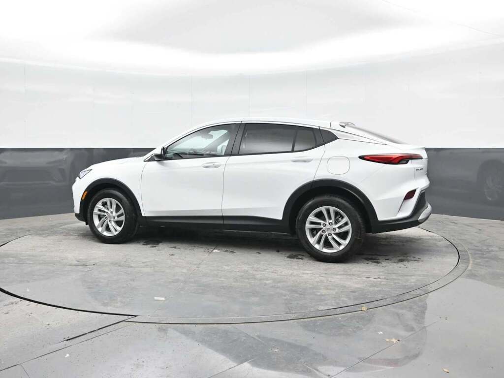 2025 Buick Envista Preferred FWD