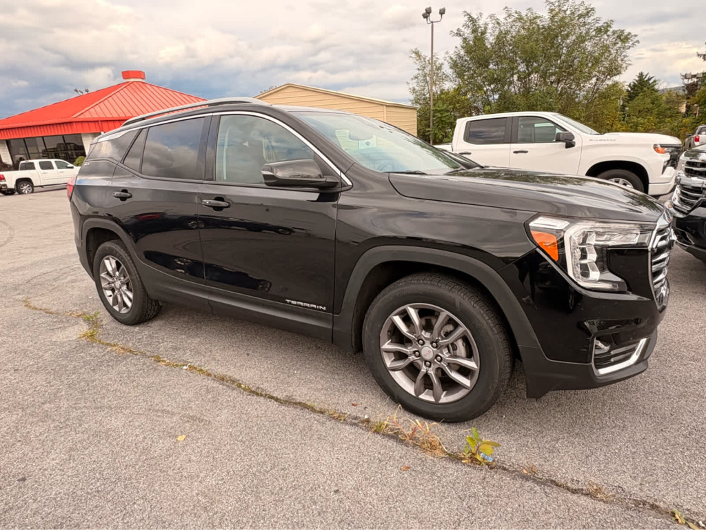2024 GMC Terrain AWD SLT