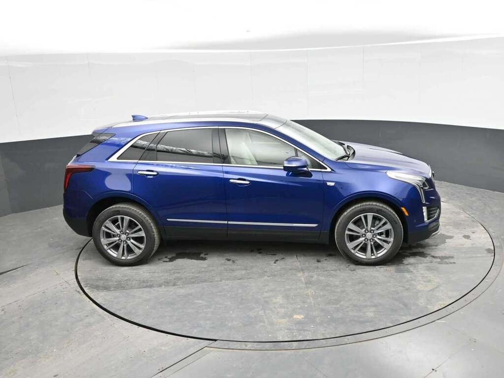 2025 Cadillac XT5 AWD Premium Luxury