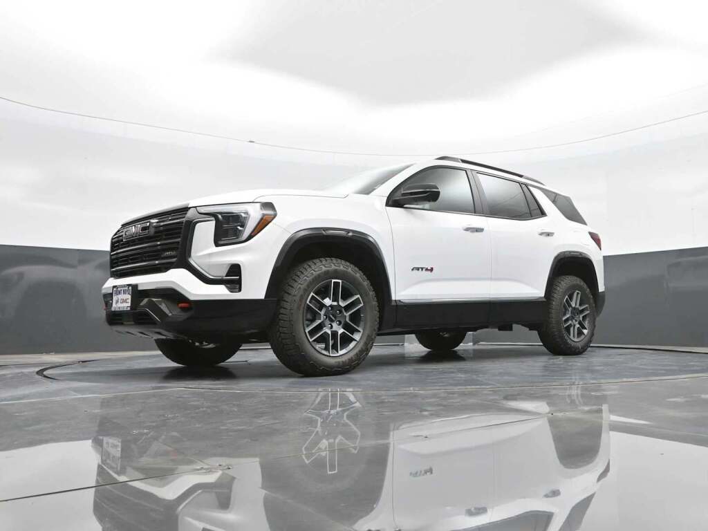 2026 GMC Terrain AWD AT4