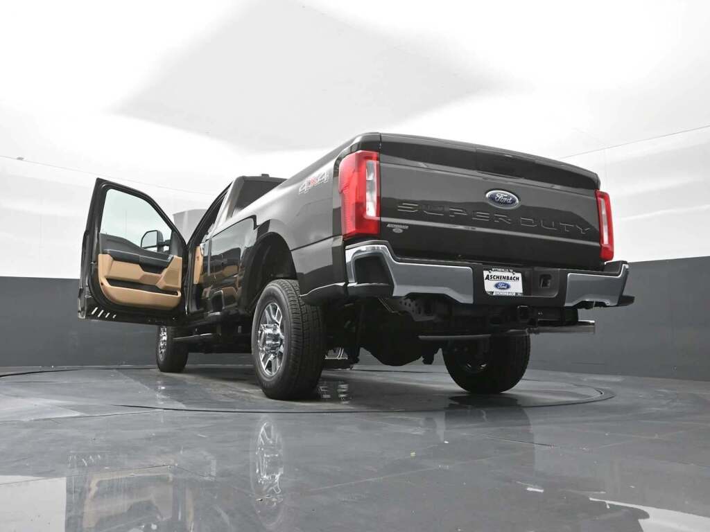 2025 Ford F-350 XLT