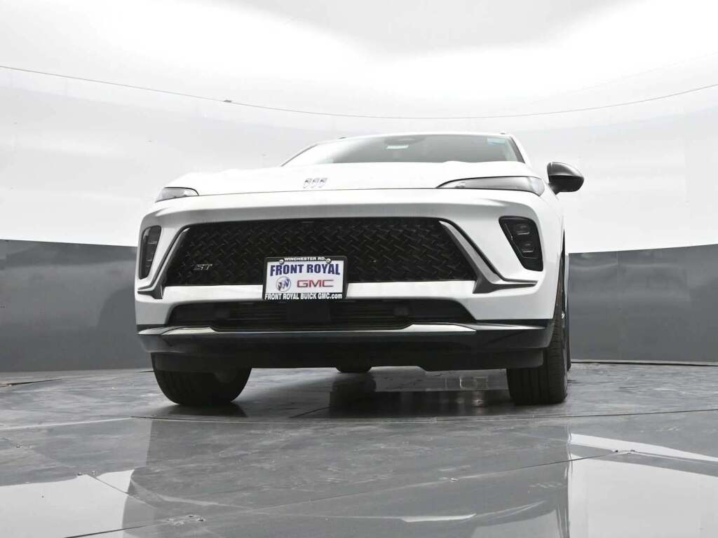 2025 Buick Envision Sport Touring AWD