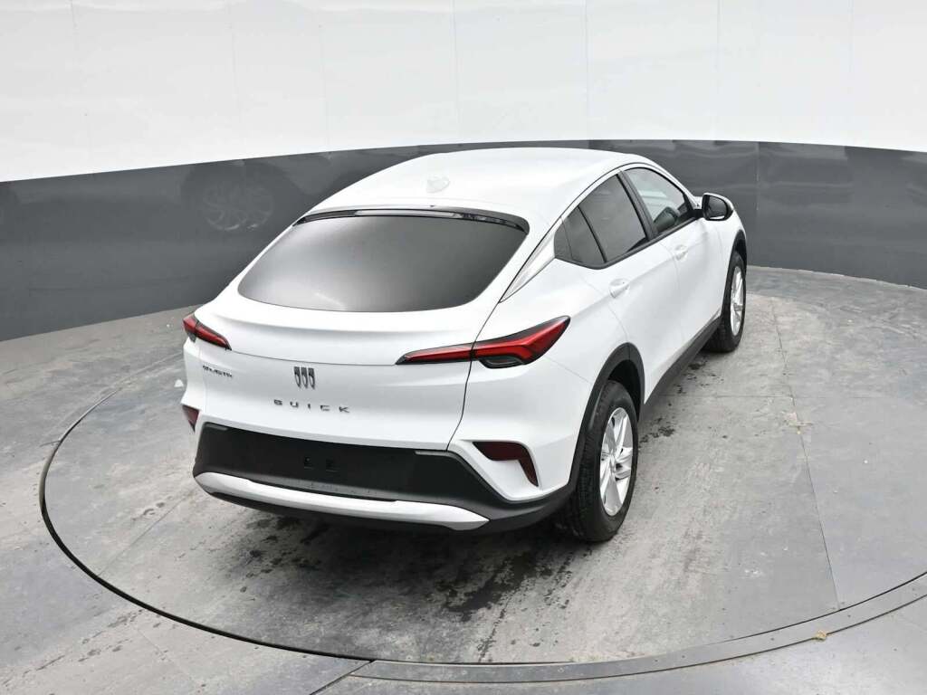 2025 Buick Envista Preferred FWD