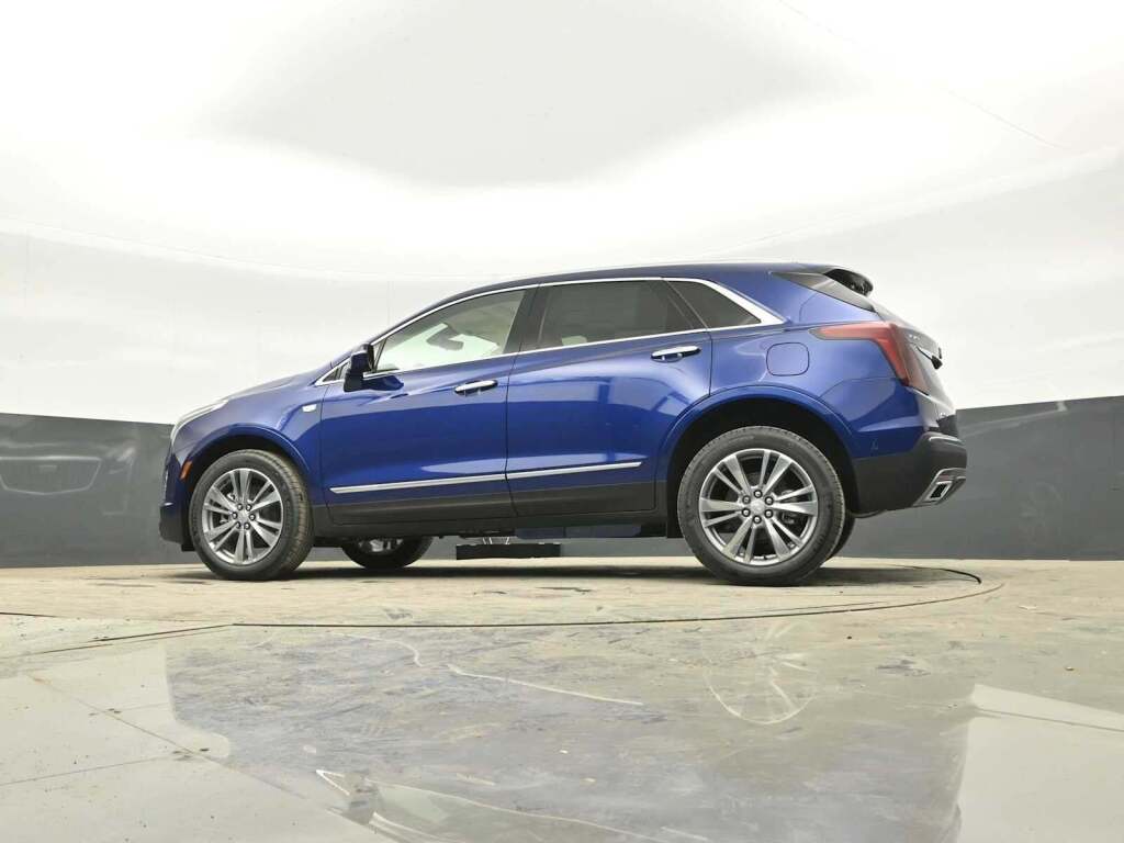 2025 Cadillac XT5 AWD Premium Luxury