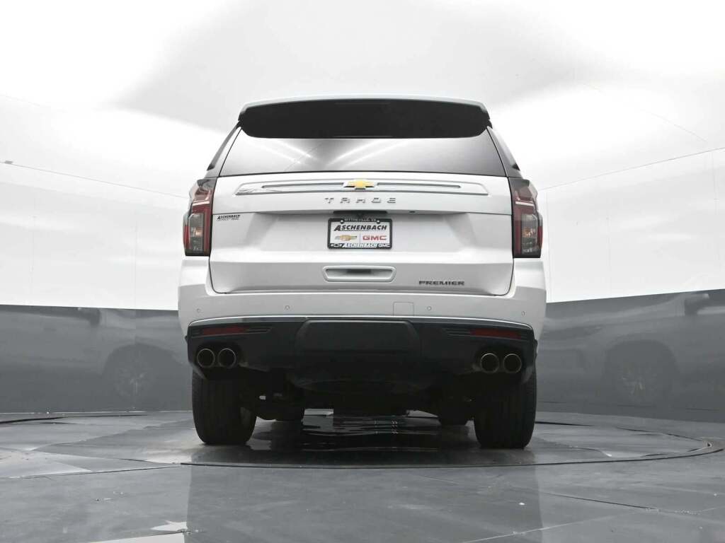 2023 Chevrolet Tahoe 4WD Premier