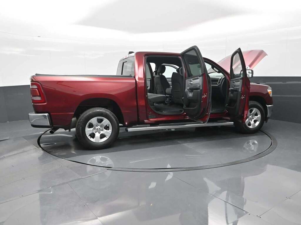 2023 Ram 1500 Big Horn Crew Cab 4x4 5'7" Box