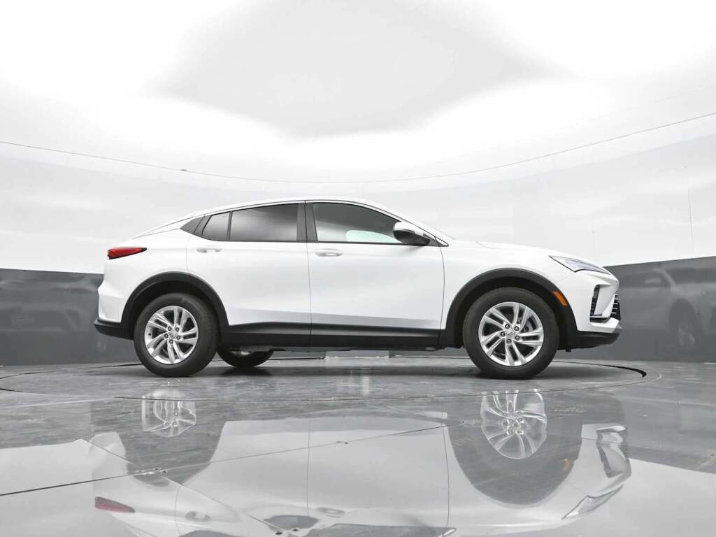 2025 Buick Envista Preferred FWD