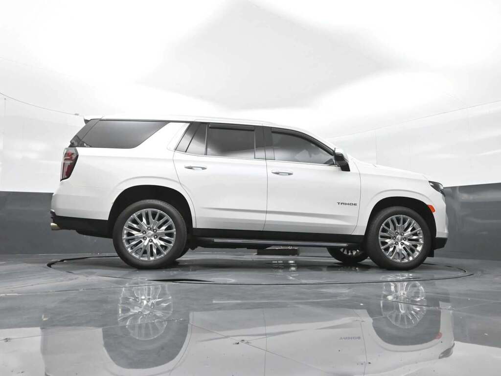 2023 Chevrolet Tahoe 4WD Premier