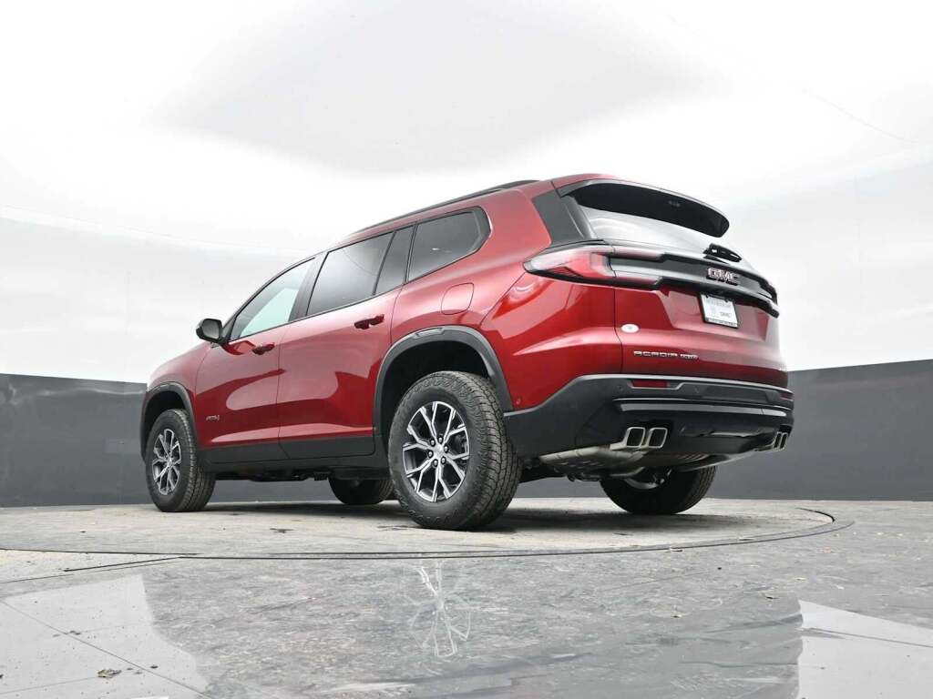 2024 GMC Acadia AWD AT4