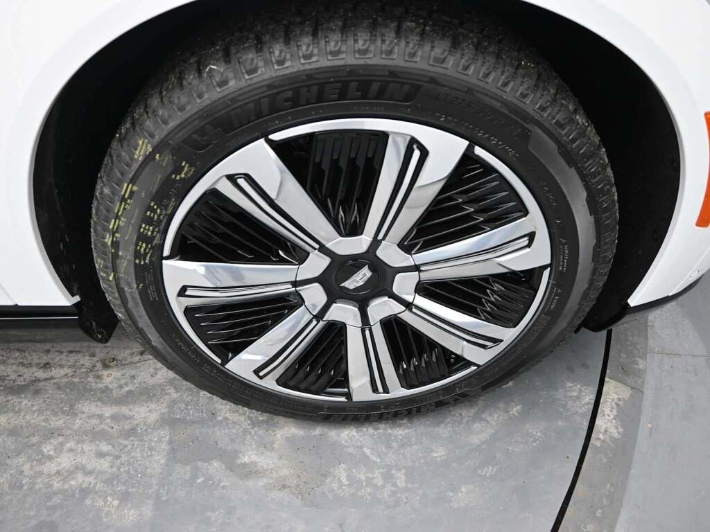 2025 Cadillac Escalade IQ Luxury 2 AWD