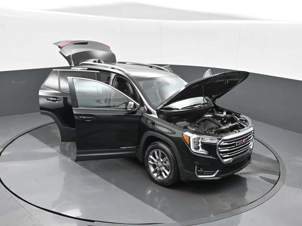 2024 GMC Terrain AWD SLT