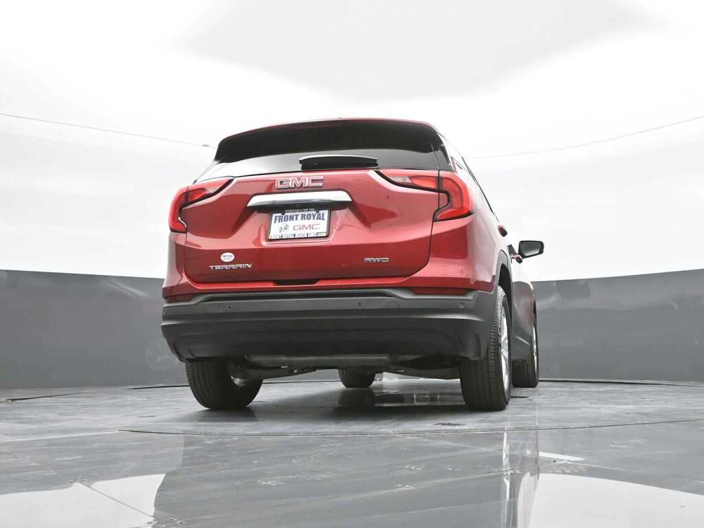 2020 GMC Terrain AWD SLE