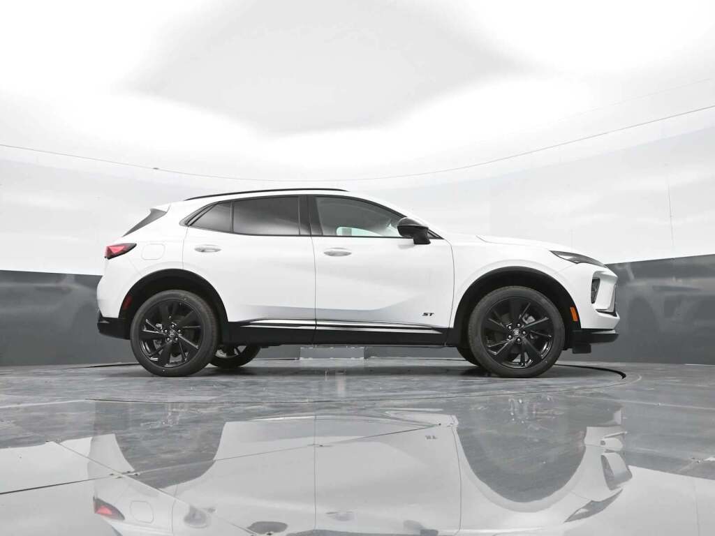 2025 Buick Envision Sport Touring AWD