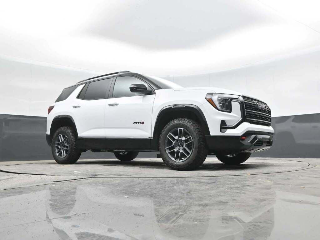 2026 GMC Terrain AWD AT4