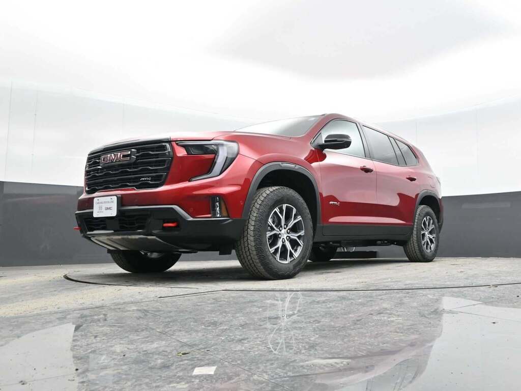 2024 GMC Acadia AWD AT4