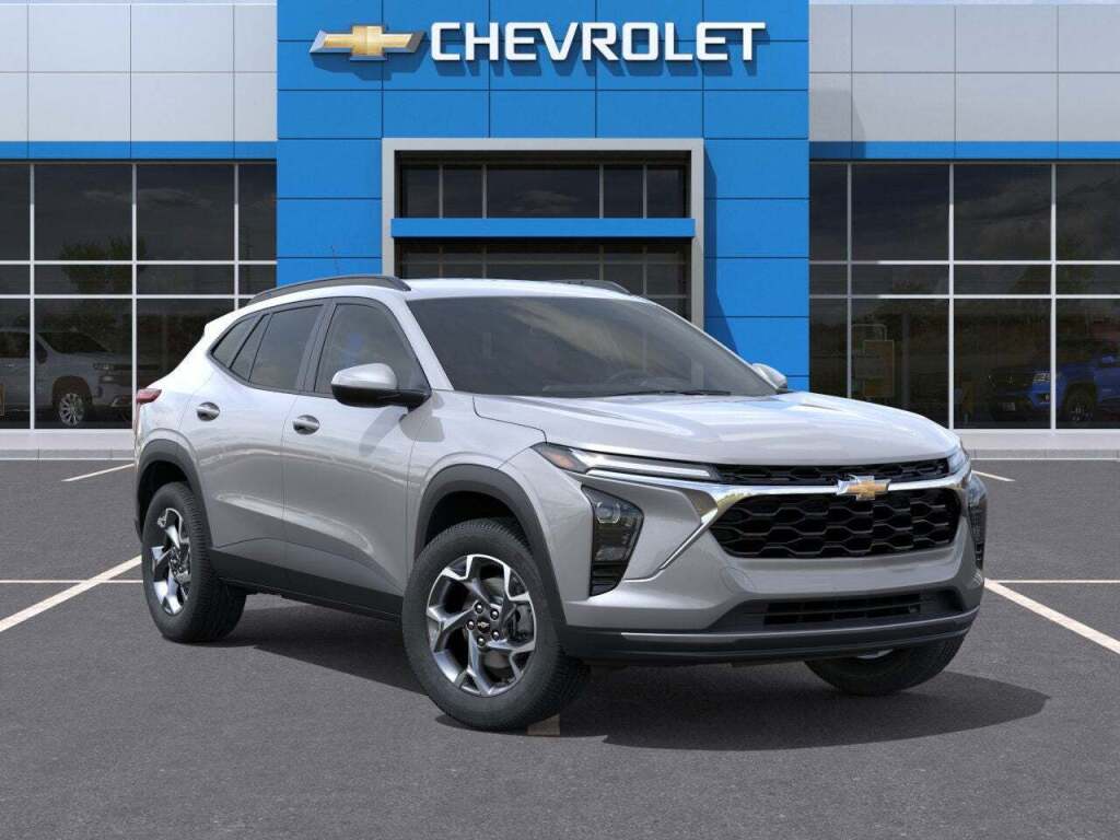 2025 Chevrolet Trax FWD LT