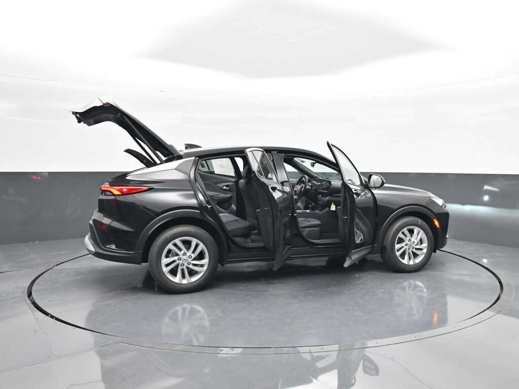 2025 Buick Envista Preferred FWD